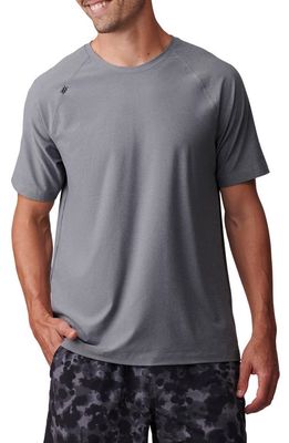 Rhone Reign Athletic Short Sleeve T-Shirt in Quicksilver Heather