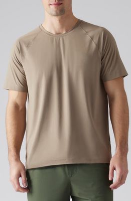 Rhone Reign Athletic Short Sleeve T-Shirt in Timberwolf Brown