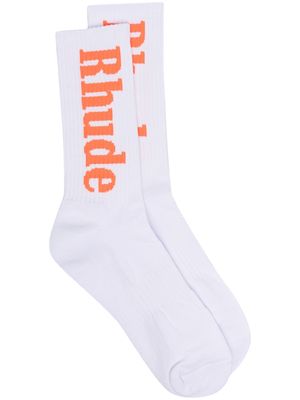 Rhude logo-print ribbed socks - White