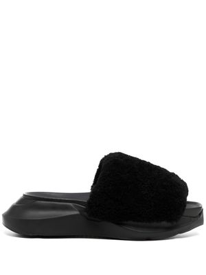 Rick Owens shearling-trim open-toe slippers - Black