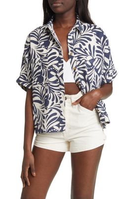 Rip Curl Afterglow Abstract Print Crop Cotton Camp Shirt in Navy