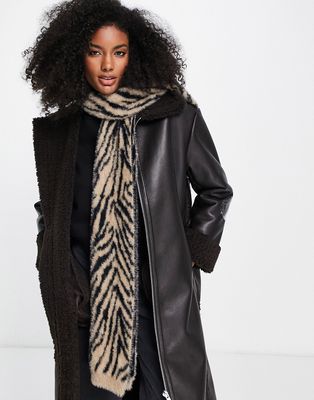 River Island fluffy tiger scarf in light brown-Purple