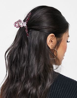 River Island leopard print claw clip in pink