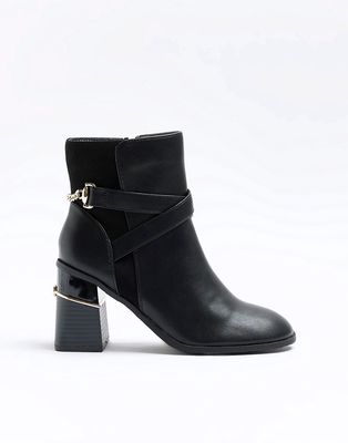 River Island wide fit block heeled boot in black