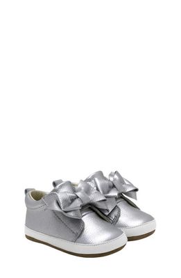 Robeez® Aria Metallic Leather Bootie in Silver 