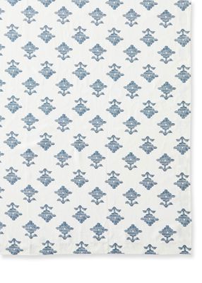 Rubia Linen Tablecloth, 70" x 126"