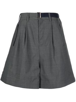 sacai belted knee-length shorts - Grey