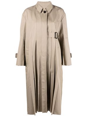 sacai belted-waist pleated trench coat - Neutrals