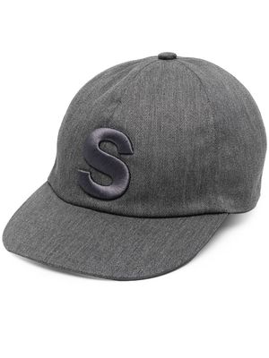 sacai embroidered-logo detail baseball cap - Grey