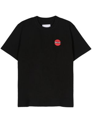 sacai embroidered-slogan T-shirt - Black