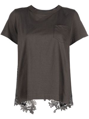 sacai guipure lace-panelled T-shirt - Grey