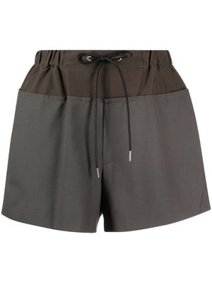 sacai panelled flared shorts - Brown