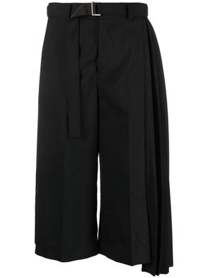 sacai pleat-detail belted shorts - Black