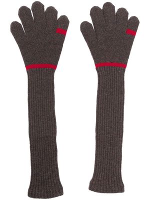 sacai ribbed-knit long gloves - Brown