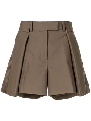 sacai tailored pleated shorts - Green