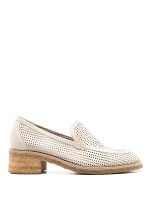 Sarah Chofakian Ronnie perforated oxford shoes - Neutrals