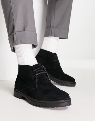 Schuh chunky desert boots in black