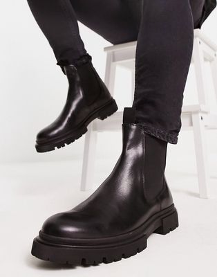 Schuh duke chunky chelsea boots in black leather