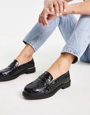 schuh Lenzo loafers in black croc