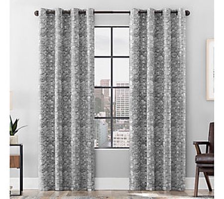 Scott Living Osaka Total Blackout Curtain Panel 50"x96"