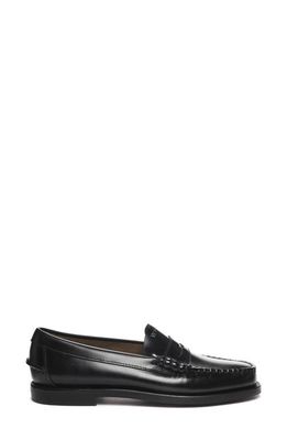 Sebago Classic Dan Tag Mismatched Penny Loafers in Black- White