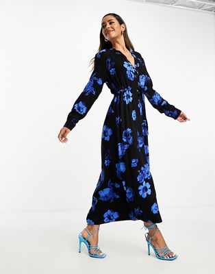Selected Femme belted maxi dress in blue florals-Black