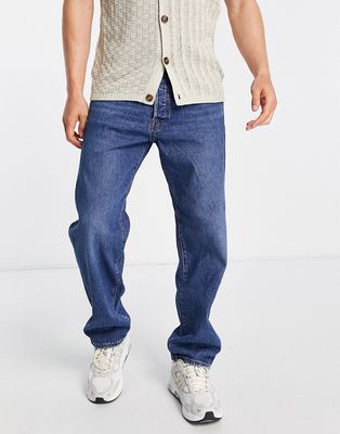 Selected Homme Kobe loose fit jeans in mid wash-Blue