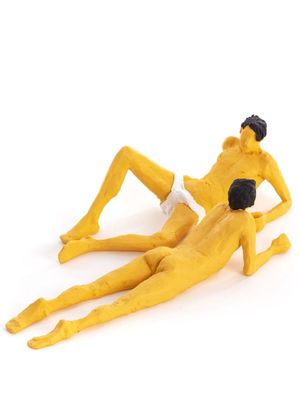 Seletti Love Is a Verb Jean & Jean sculpture - Yellow