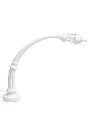 Seletti 'Sidonia' curved lamp - White