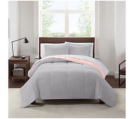 Serta Simply Clean Solid Reversible 7-Piece Ful l Bed in a Bag