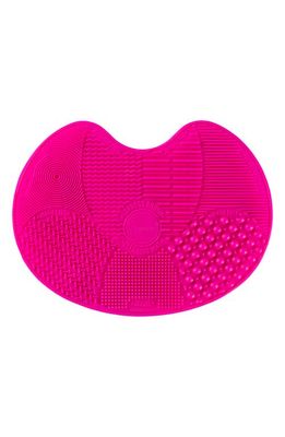 Sigma Beauty Beauty Sigma Spa Express Brush Cleaning Mat in Pink