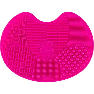 Sigma Beauty Beauty Sigma Spa® Express Brush Cleaning Mat in Pink 