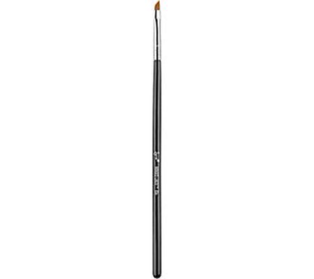 Sigma Winged Liner Brush