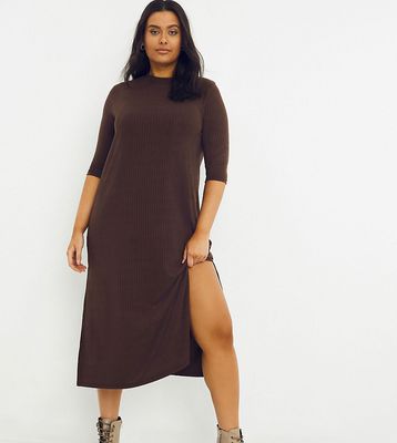 Simply Be 3/4 sleeve ribbed T-shirt midi dress with side slit detail in chocolate-Brown
