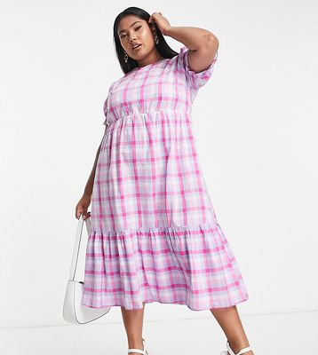 Simply Be Tiered Check Midi Smock Dress In Pink