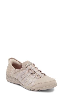 SKECHERS Breathe Easy Roll with Me Sneaker in Taupe 