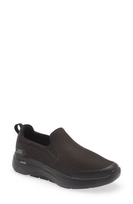 SKECHERS GOwalk Arch Fit Topgath Sneaker in Black