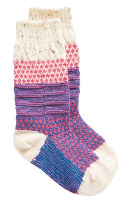 Smartwool Everyday Cable Jacquard Crew Socks in Power Pink