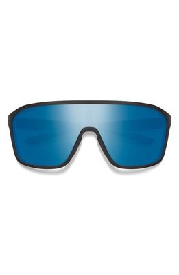 Smith Boomtown 135mm ChromaPop™ Polarized Shield Sunglasses in Matte Black /Blue Mirror