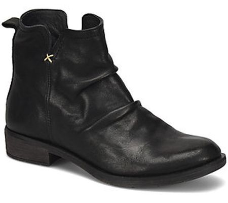 Sofft Artisan Leather Slouched Bootie - Beckie