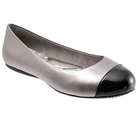 SoftWalk Leather Ballerina Flats - Napa