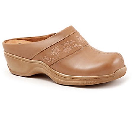 Softwalk Women's Aurora Clogs