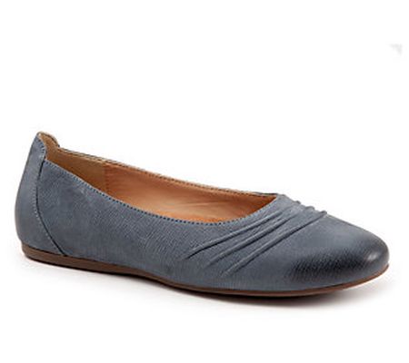 Softwalk Women's Safi Flats