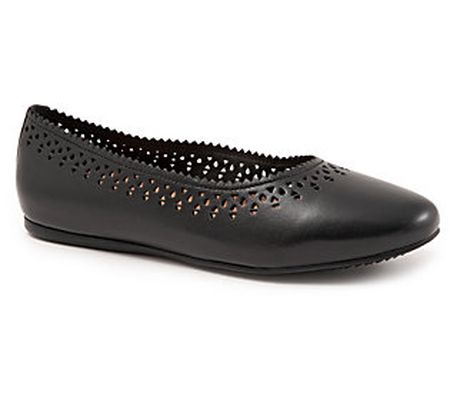 Softwalk Women's Selma Flats