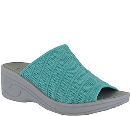 Solite by Easy Street Slide Sandals - Airy