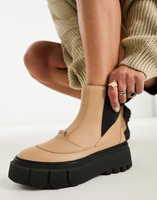 Sorel Caribou x chelsea boots in brown