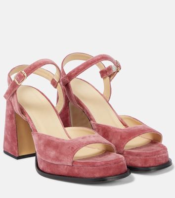 Souliers Martinez Gracia velvet platform sandals