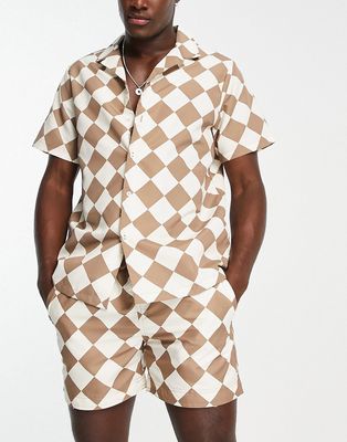 South Beach beach shirt in brown checkerboard print