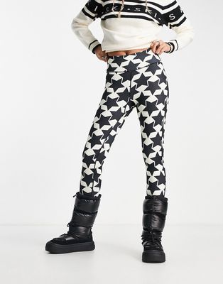 South Beach ski fleece back star stirrup leggings in black and white