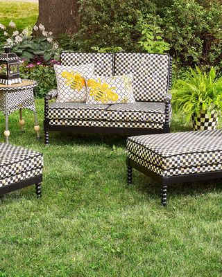 Spindle Check Outdoor Settee
